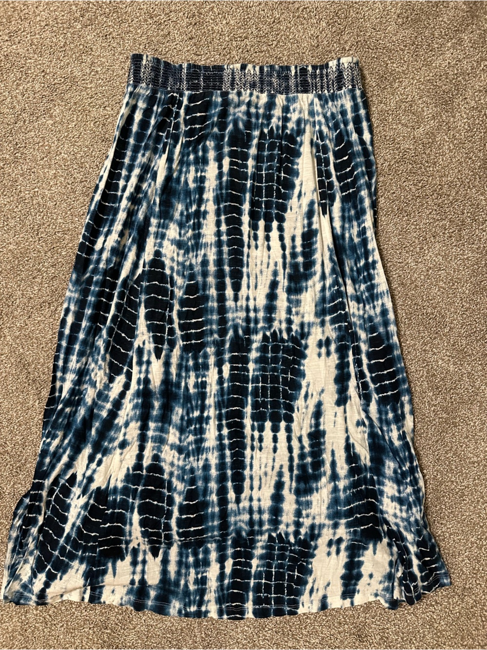 Lucky Brand Navy and White Tie-Dye Maxi Skirt with Smocked Waist